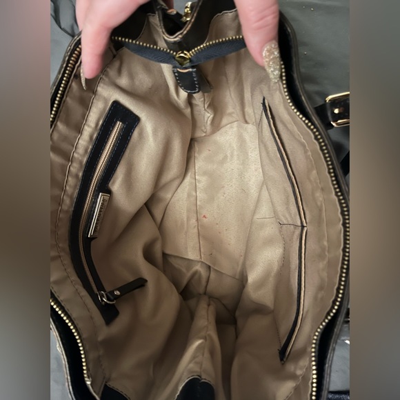 Valentina Soft Leather shoulder/Cross Body - Picture 5 of 6